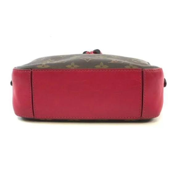 Louis Vuitton Saintonge Clutch #47424 Long Strap Zip Camera Calfskin - Picture 5 of 12